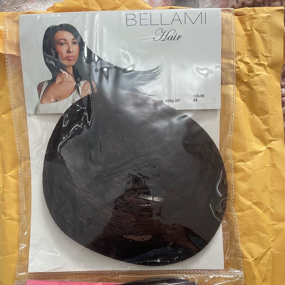 NWT Bellami 160g 20 inch Dark Brown (#2) Extensions